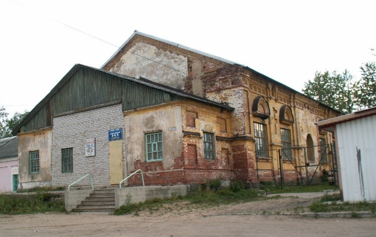 Ул луговая церковь. Церковь артиллерийской бригады в Луге.